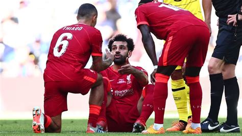 Mohamed Salah Forced Off Injured For Liverpool In Fa Cup Final Against