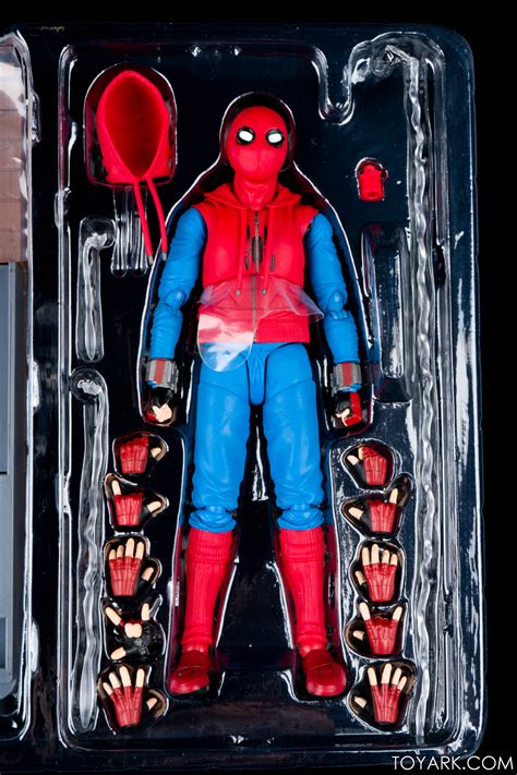 S H Figuarts Homecoming Spider Man Home Made Suit Gallery The Toyark