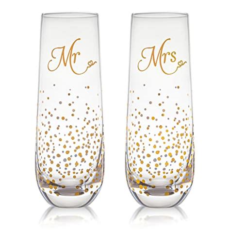 Best Mr And Mrs Champagne Flutes For Your Wedding