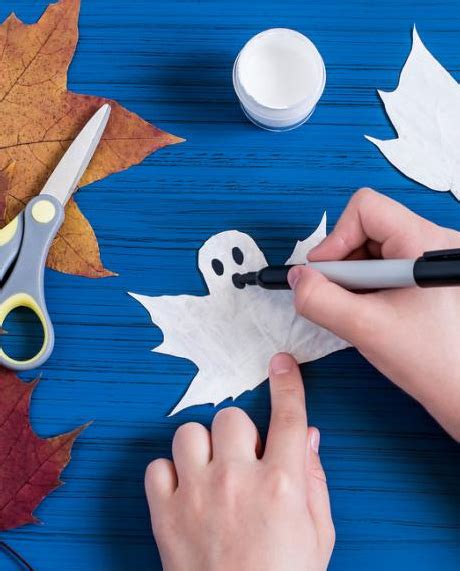 15 Activités Manuelles à Faire Pour Halloween Activité Manuelle Halloween Deco Halloween Fait