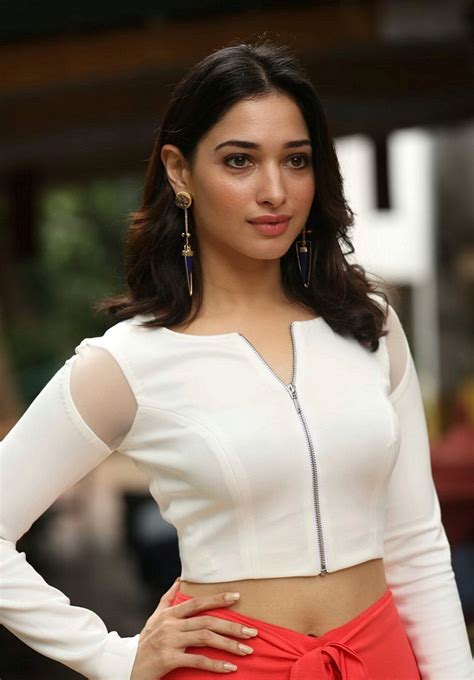 Tamannaah Bhatia Looks Gorgeous In Her Latest Photo Shoot Hot