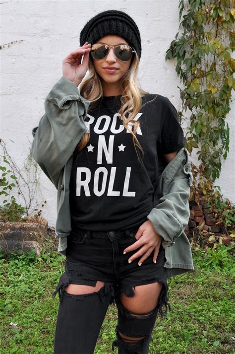 Rock-n-roll T-shirt Rock Tee for Women Concert Fashion Tee Plus Size ...