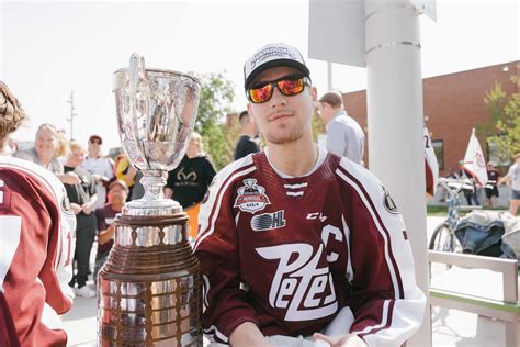 Petes Join Community To Celebrate Ohl Championship Peterborough Petes