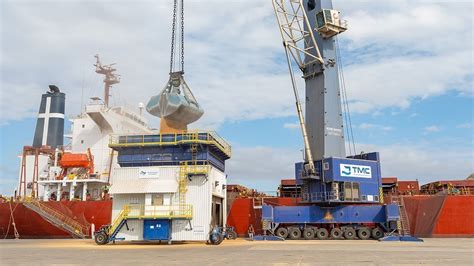 TMC descarga más de 62 000 tons de cereales en el puerto de Cartagena