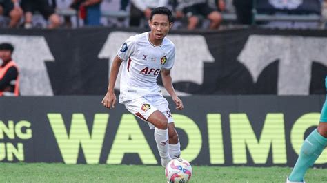 Kurang Berkontribusi Evan Dimas Terpaksa Dilepas Persik Jelang Putaran