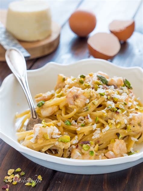 Ricetta Spaghetti Alla Carbonara Di Gamberi Con Pistacchi E Ricotta Salata