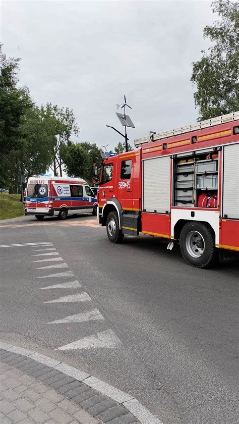 Czerwionka Leszczyny Wypadek drogowy z udziałem dwóch samochodów