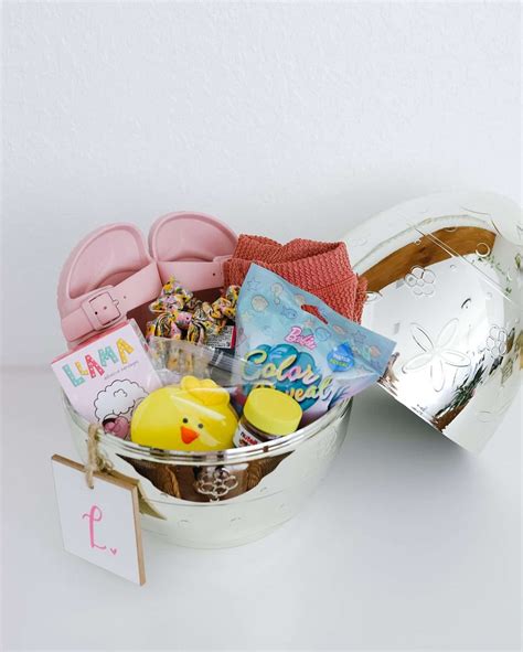 Giant Golden Egg Easter Basket - With the Blinks