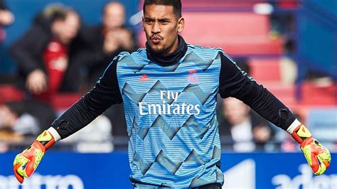 Mercato PSG Cet Indice De Taille Sur L Avenir D Alphonse Areola