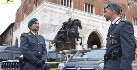 Frodi Sull Iva A Carattere Transnazionale Arrestato Enne Su Ordine