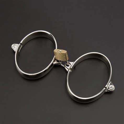 Bondage Stainless Steel Handcuffs Lockable Shackles Sex Metal Hand