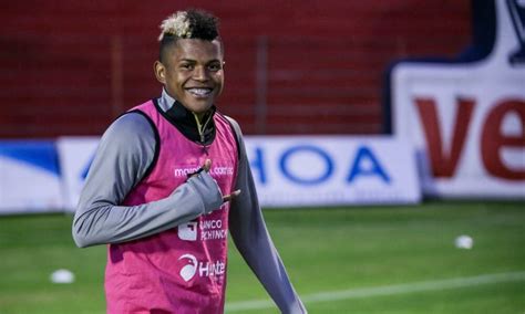 Popular ¡escándalo En Ecuador Independiente Del Valle Echó A Un Futbolista Que Falsificó Su