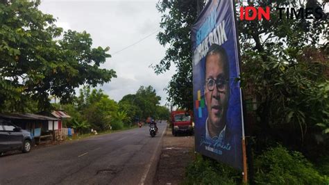 Baliho Bertebaran Danny Pomanto Bakal Maju Pilgub Sulsel