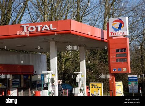 Total Petrol Fuel Hi Res Stock Photography And Images Alamy