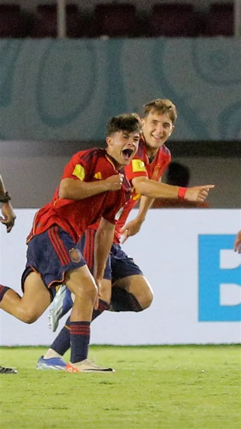 Foto Kalahkan Jepang Spanyol Susul Brasil Ke Perempat Final Piala