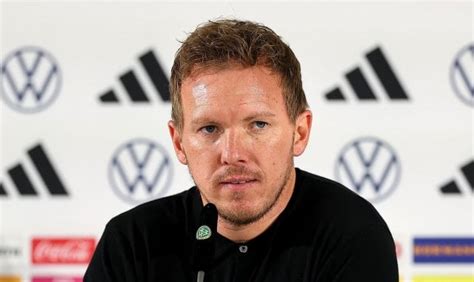 Nagelsmann kündigt Torwart Debüt an und lobt Gnabry Kleindienst