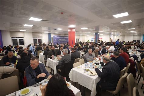 Dr Mehmet Kasapoğlu on Twitter GSB Bursa Yurtlarında iftar vakti