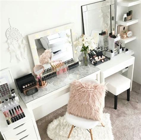 20 Best Makeup Vanities And Cases For Stylish Bedroom Yatak Odası Fikirleri Ev Için Mobilya