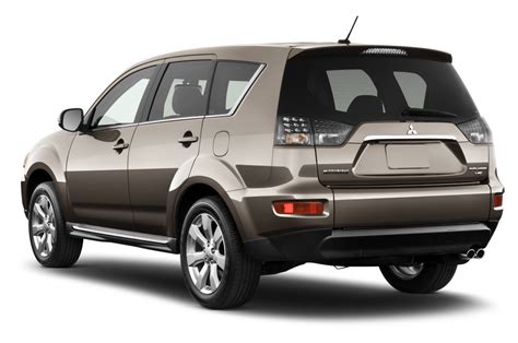 Mitsubishi Outlander All Terrain Tires Wall