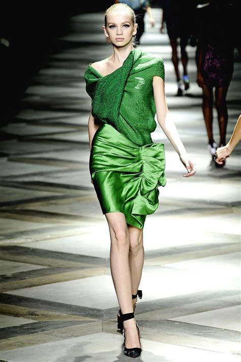 Одежда Зеленого Цвета Фото – Telegraph