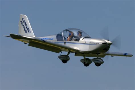 Aviation photographs of Registration: G-CEDV : ABPic 