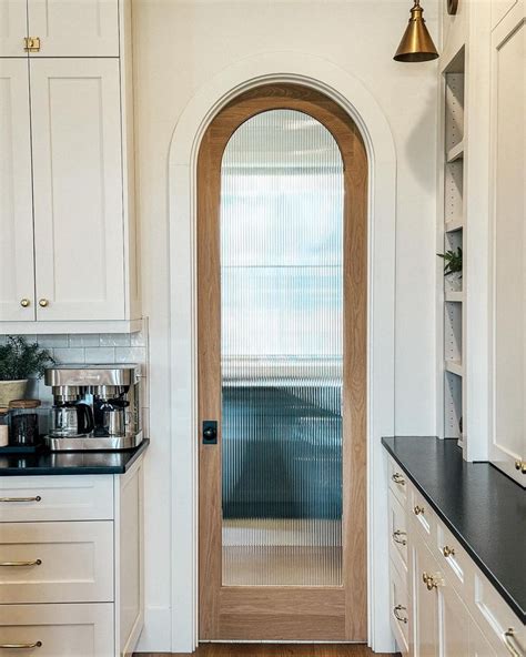 Kitchen Door Ideas To Transform Your Culinary Space Elegantly