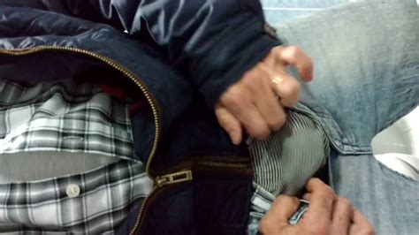 Papi Fotetor 11 Grabbing Slip Big Bulge Machote Gay Man Porn XHamster