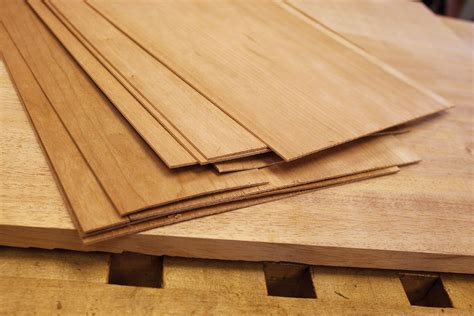 Triplek Atau Kayu Solid Yang Lebih Kuat Distributor Triplek Plywood