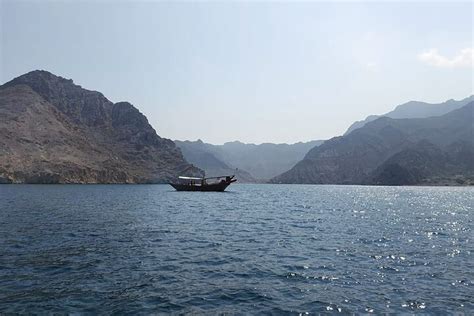 Tripadvisor Khasab Musandam Dhow Cruise En Snorkeltrip Van Een Halve