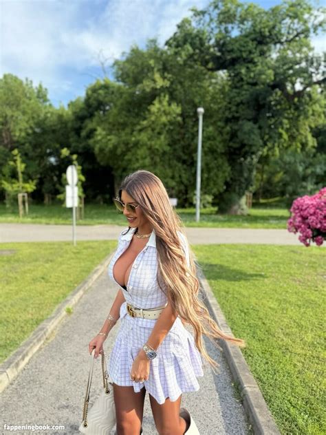 Marija Meglaj Marijameglaj Nude OnlyFans Leaks Fappening FappeningBook