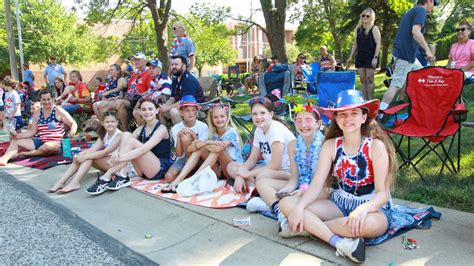 Community Days Parade Old Town Lenexa Santa Fe Trail Drive And Pflumm