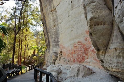 How to Explore Roma's Outback Wilderness | Roma Explorers Inn