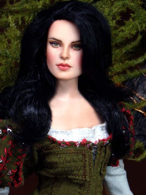 Snow White And The Huntsman Kristen Stewart Tonner Doll Repaint By