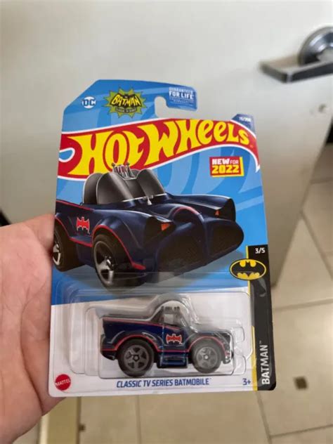 BATMAN TOONED CLASSIC Tv Series Batmobile 2022 Hot Wheels New EUR 0 93 PicClick FR