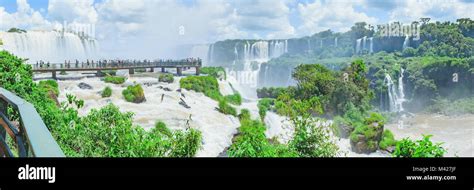 Iguacu river hi-res stock photography and images - Alamy