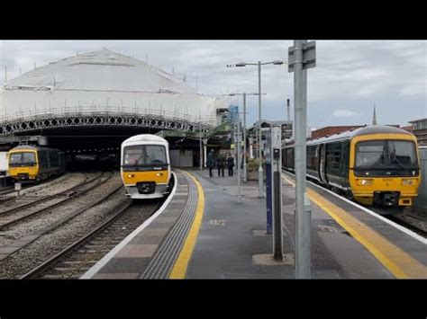 Trains At Bristol Temple Meads Chiltern S Track Machines Class