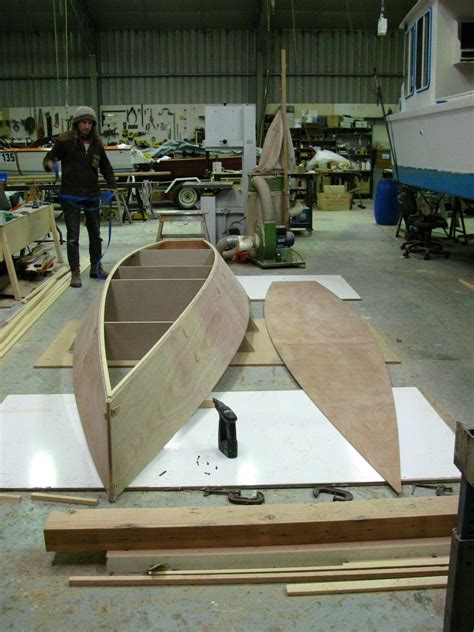 Simple Hullform But Nice To Row Storer Row Boat Being Built By Clint