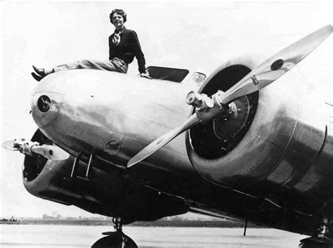 Il mistero di Amelia Earhart forse è il suo il bimotore ritrovato nel