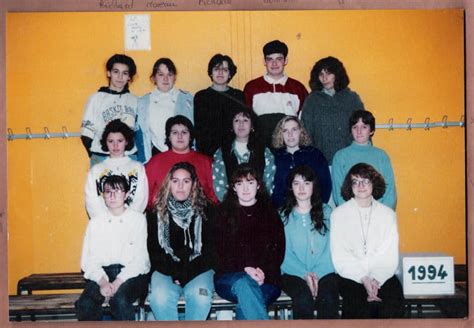 Photo de classe 2nde bioservices de 1994 Lycée Professionnel Les