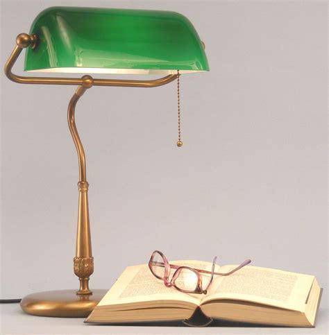 Lampe Bureau de Banquier Notaire Bibliothèque de table laiton opaline