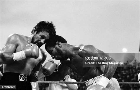 Roberto Duran Arena Photos and Premium High Res Pictures - Getty Images