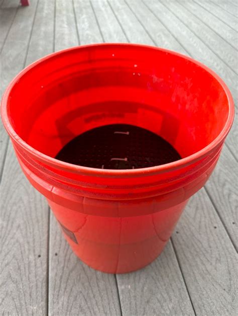 Self Watering 5 Gallon Bucket Base By Print3d4ever Download Free