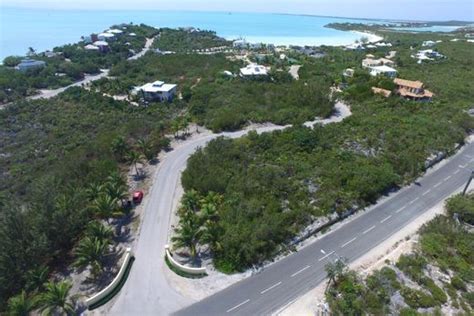 Luxury Real Estate in Sapodilla Bay Beach, - LuxuryEstate.com