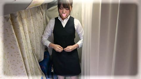 レントゲン車 検診 更衣室 着替え 【某航空会社 美人ol】vol 03 ししゃも Free Download Nude Photo