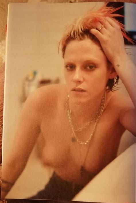 Kristen Stewart Topless 1 Hot Photo Thefappening