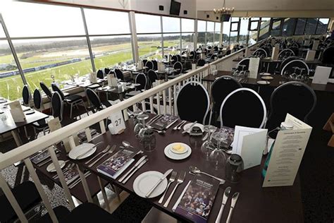 Exeter Racecourse - Venues.org.uk