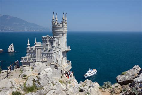 Most Beautiful Castles In The World Map Touropia