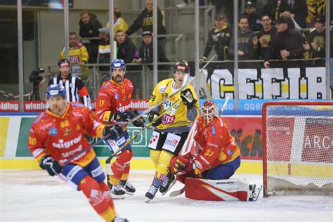 Icehl Vienna Capitals Unterliegen Asiago I Neuzugang In Wien