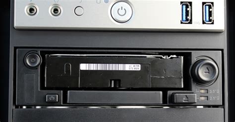 First Looks Icy Dock MB971SP B DuoSwap 2 5 3 5 Inch SATA Hot Swap Drive Caddy HardwareZone Sg