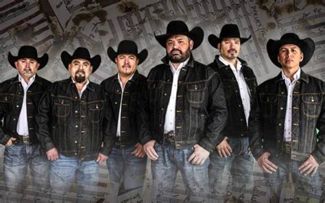 Intocable llega a Puebla en concierto con su Evolución Tour